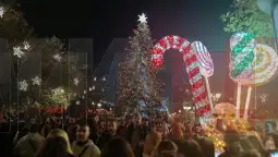 новогодишна елка атина